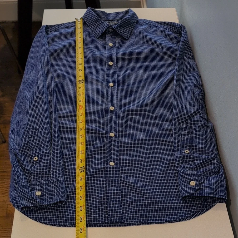 Banana Republic Men's Large Camden Fit Custom 078 Wash Button Down Shirt